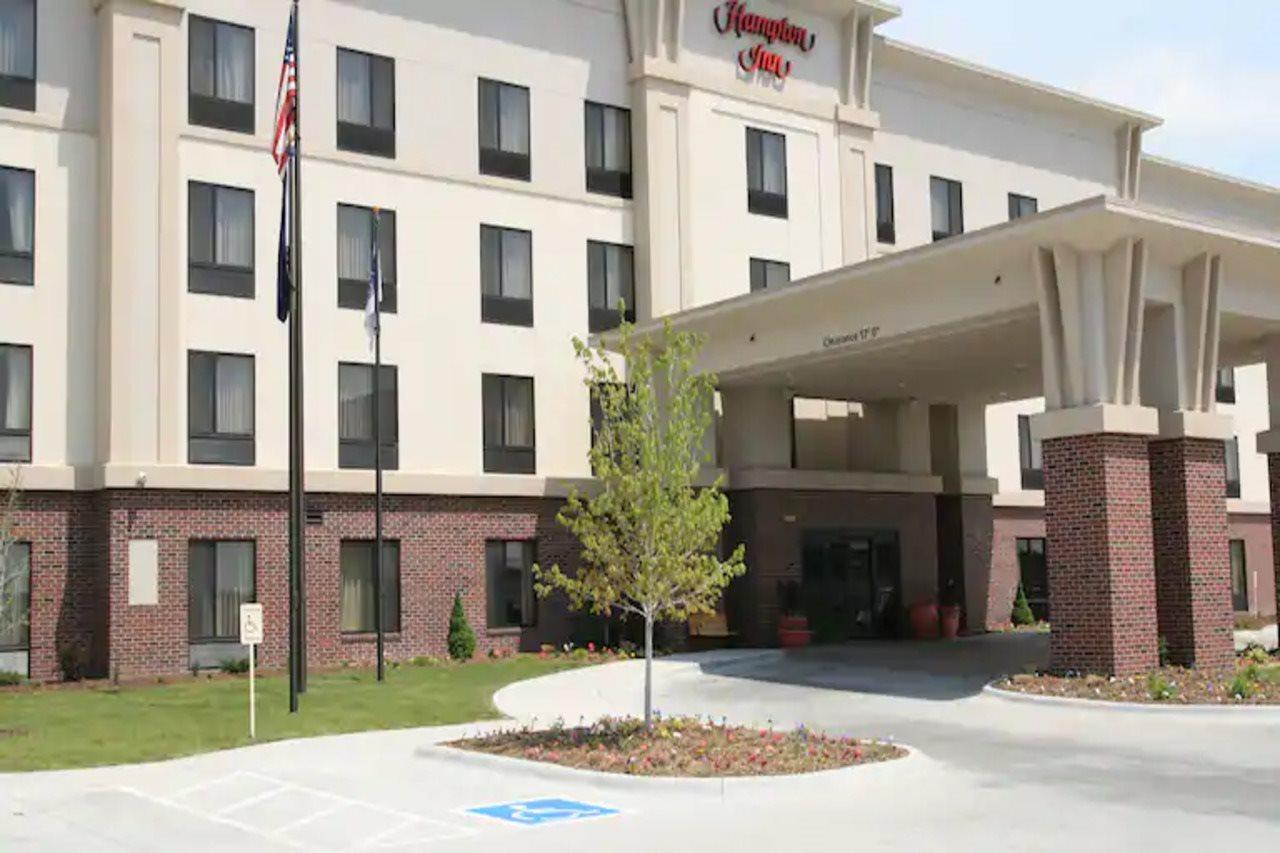 Newly Renovated Hampton Inn Omaha West Lakeside Εξωτερικό φωτογραφία