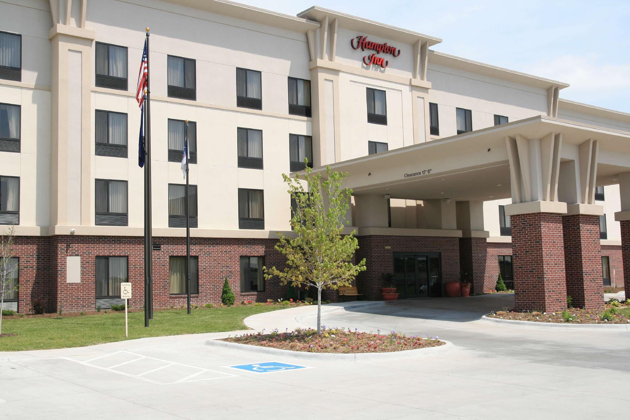 Newly Renovated Hampton Inn Omaha West Lakeside Εξωτερικό φωτογραφία