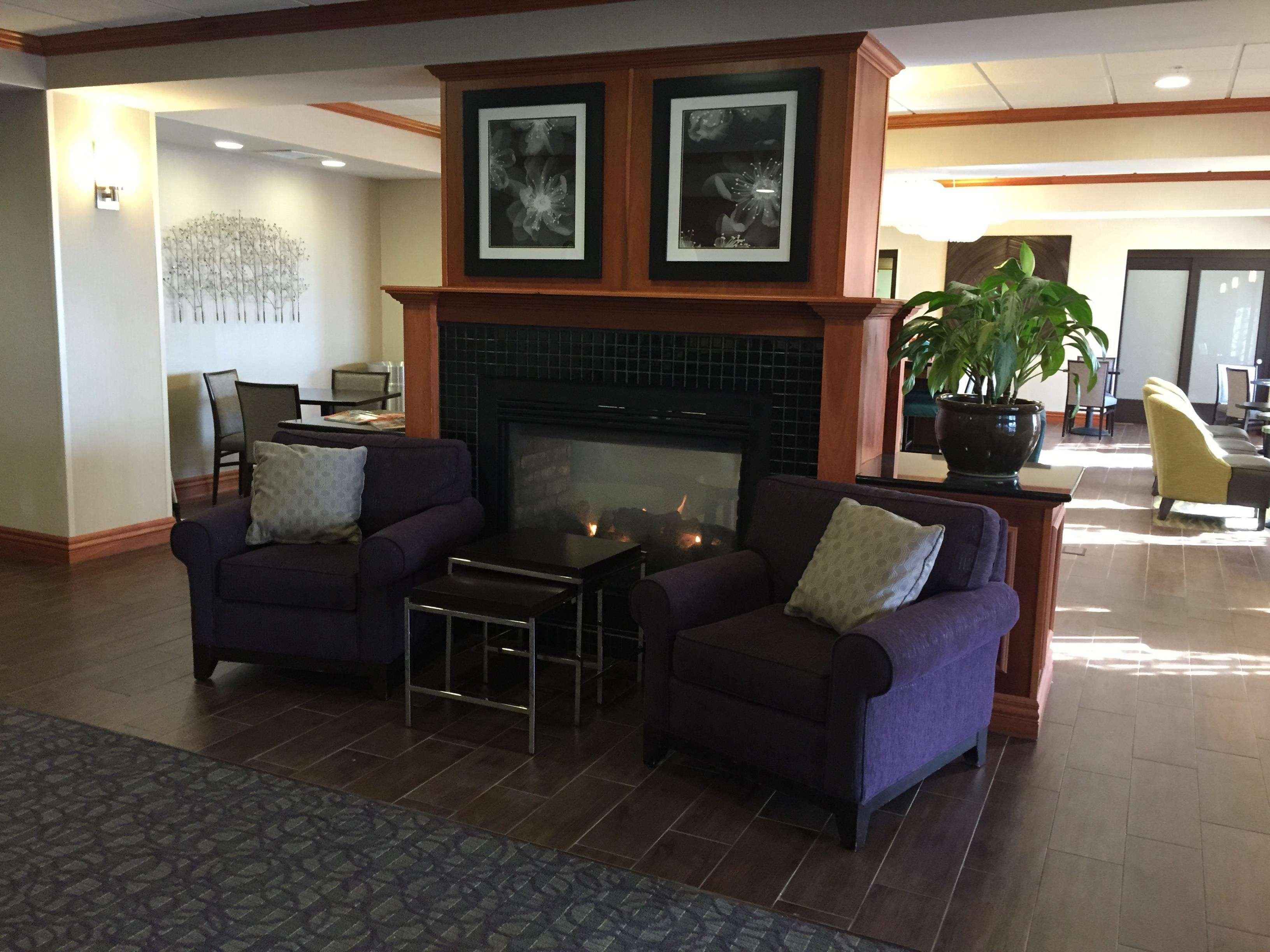 Newly Renovated Hampton Inn Omaha West Lakeside Εξωτερικό φωτογραφία