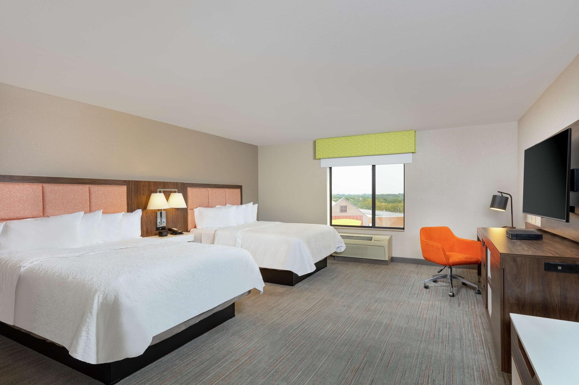 Newly Renovated Hampton Inn Omaha West Lakeside Εξωτερικό φωτογραφία