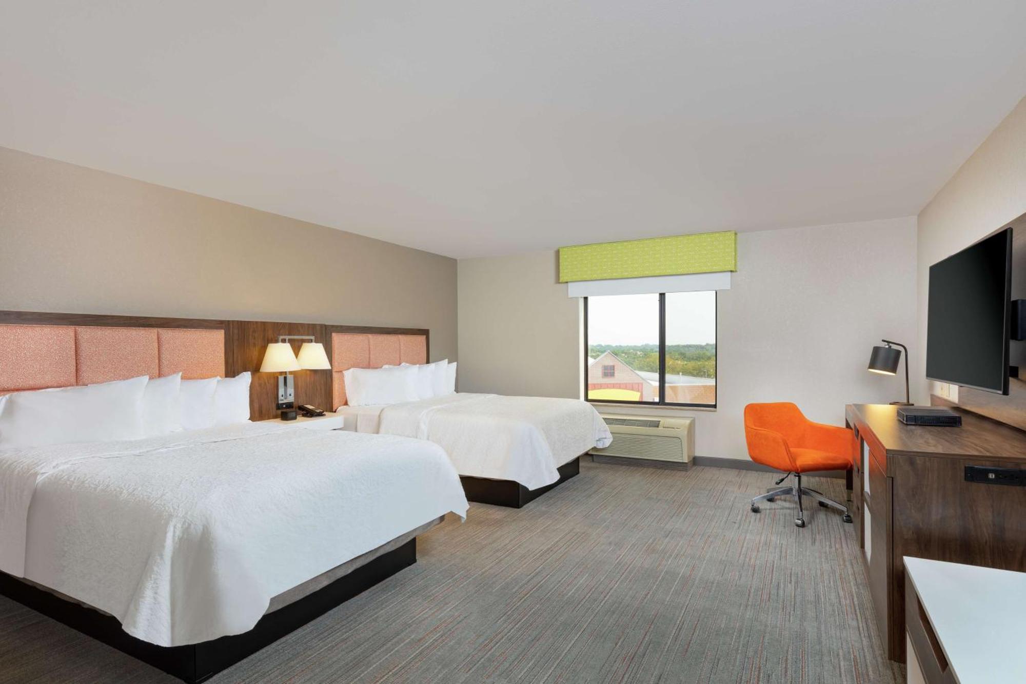 Newly Renovated Hampton Inn Omaha West Lakeside Εξωτερικό φωτογραφία