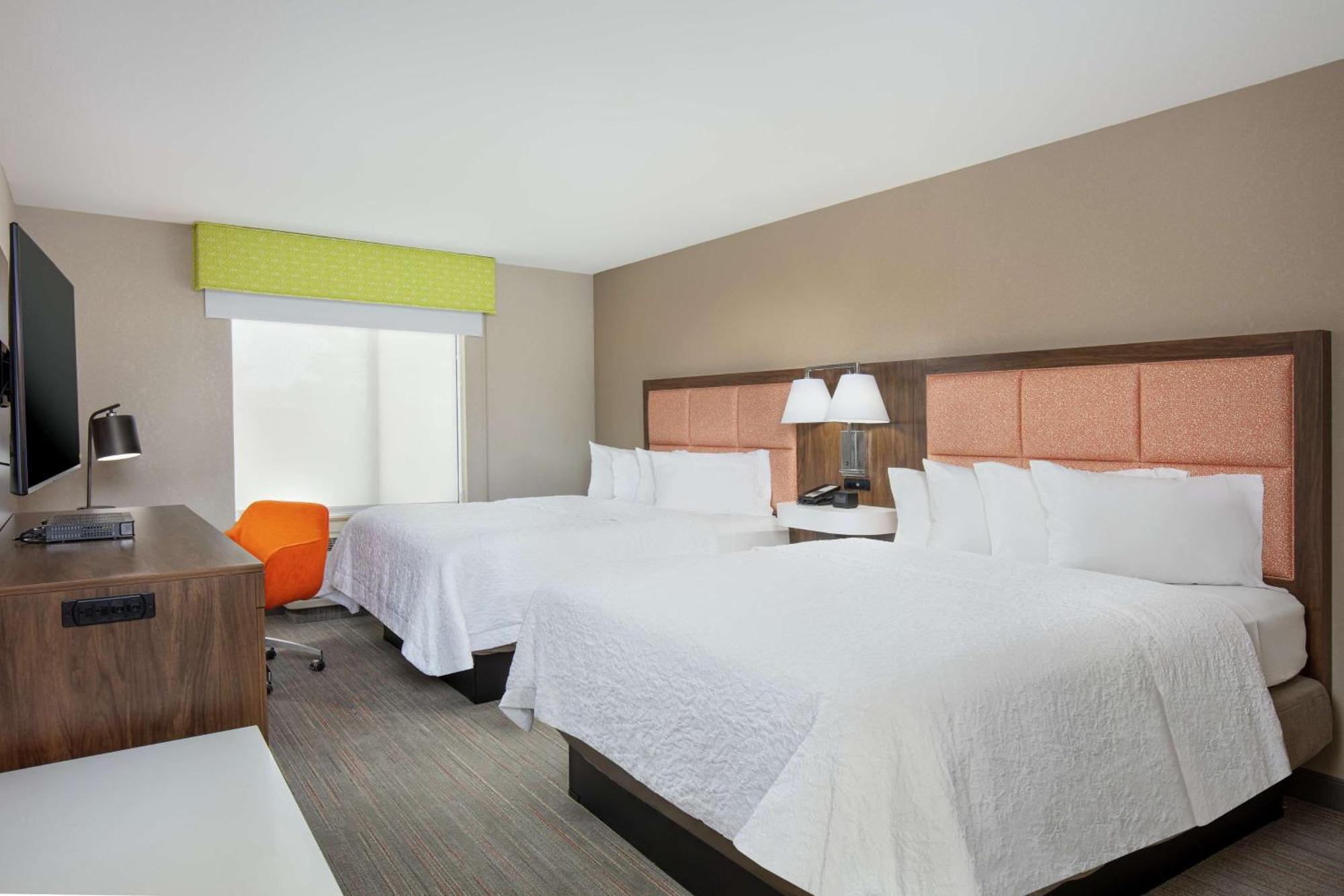 Newly Renovated Hampton Inn Omaha West Lakeside Εξωτερικό φωτογραφία