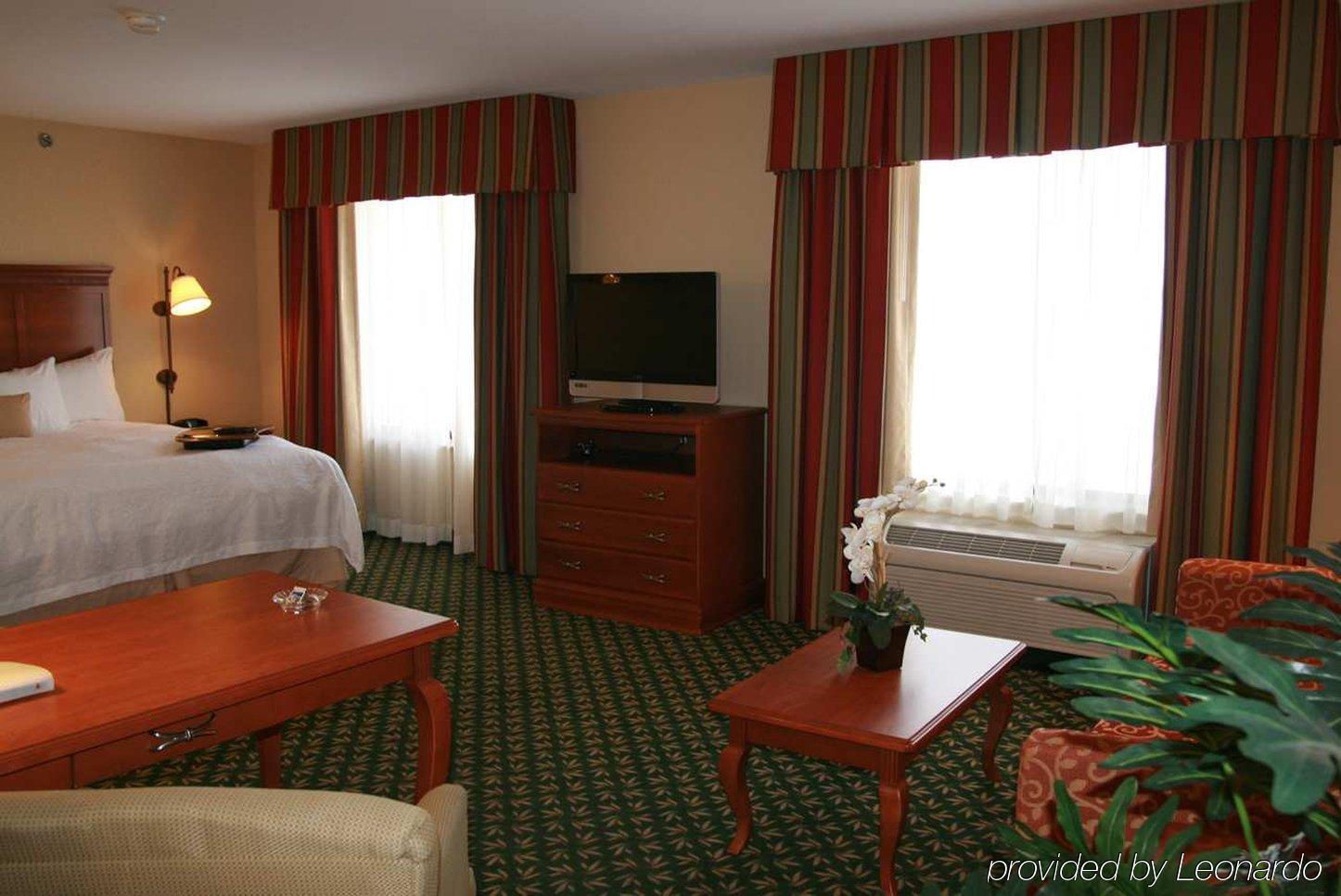 Newly Renovated Hampton Inn Omaha West Lakeside Δωμάτιο φωτογραφία